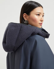 PIUMINO IN TAFFETÀ IDROREPELLENTE DI COTONE TECHNO CON CAPPUCCIO STACCABILE E SHINY ZIPPER PULL