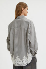 STRIPED SHIRT WITH LACE AT THE BOTTOM