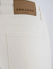 JEANS CON RICAMO CORNELY